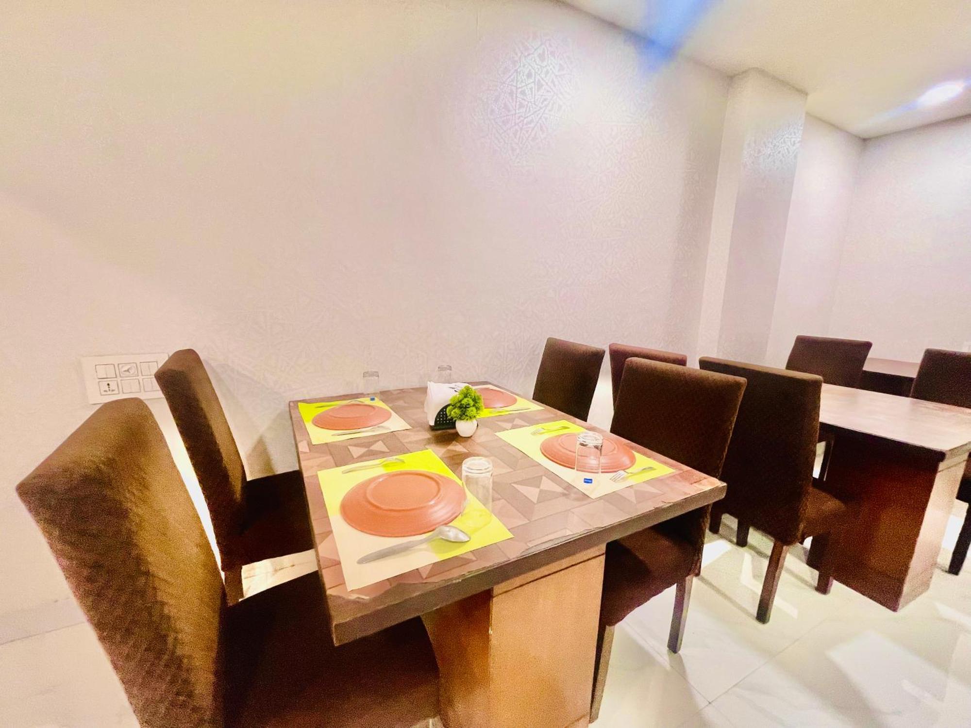Hotel Eagle Grand Hyderabad Airport Zone Shamshabad Bagian luar foto