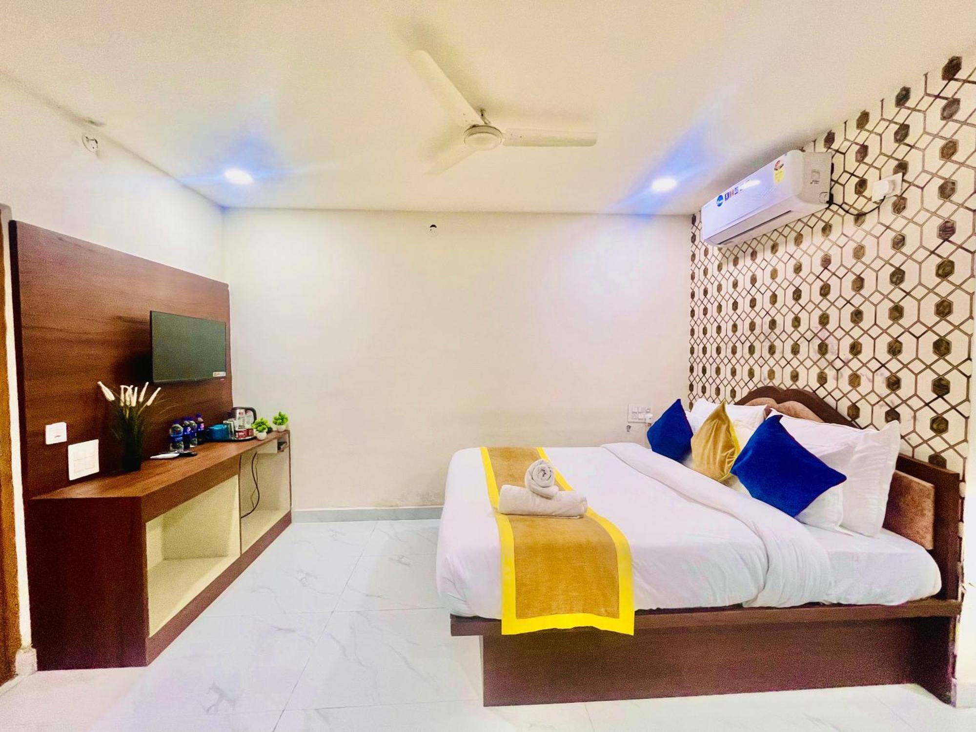 Hotel Eagle Grand Hyderabad Airport Zone Shamshabad Bagian luar foto