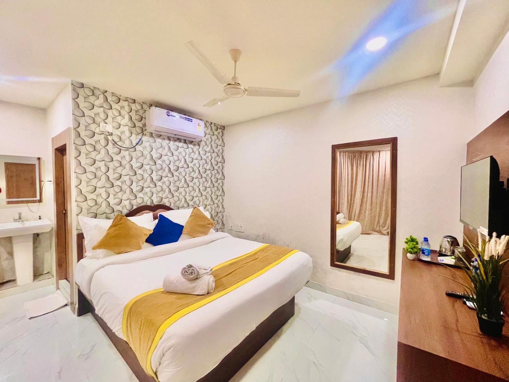 Hotel Eagle Grand Hyderabad Airport Zone Shamshabad Bagian luar foto