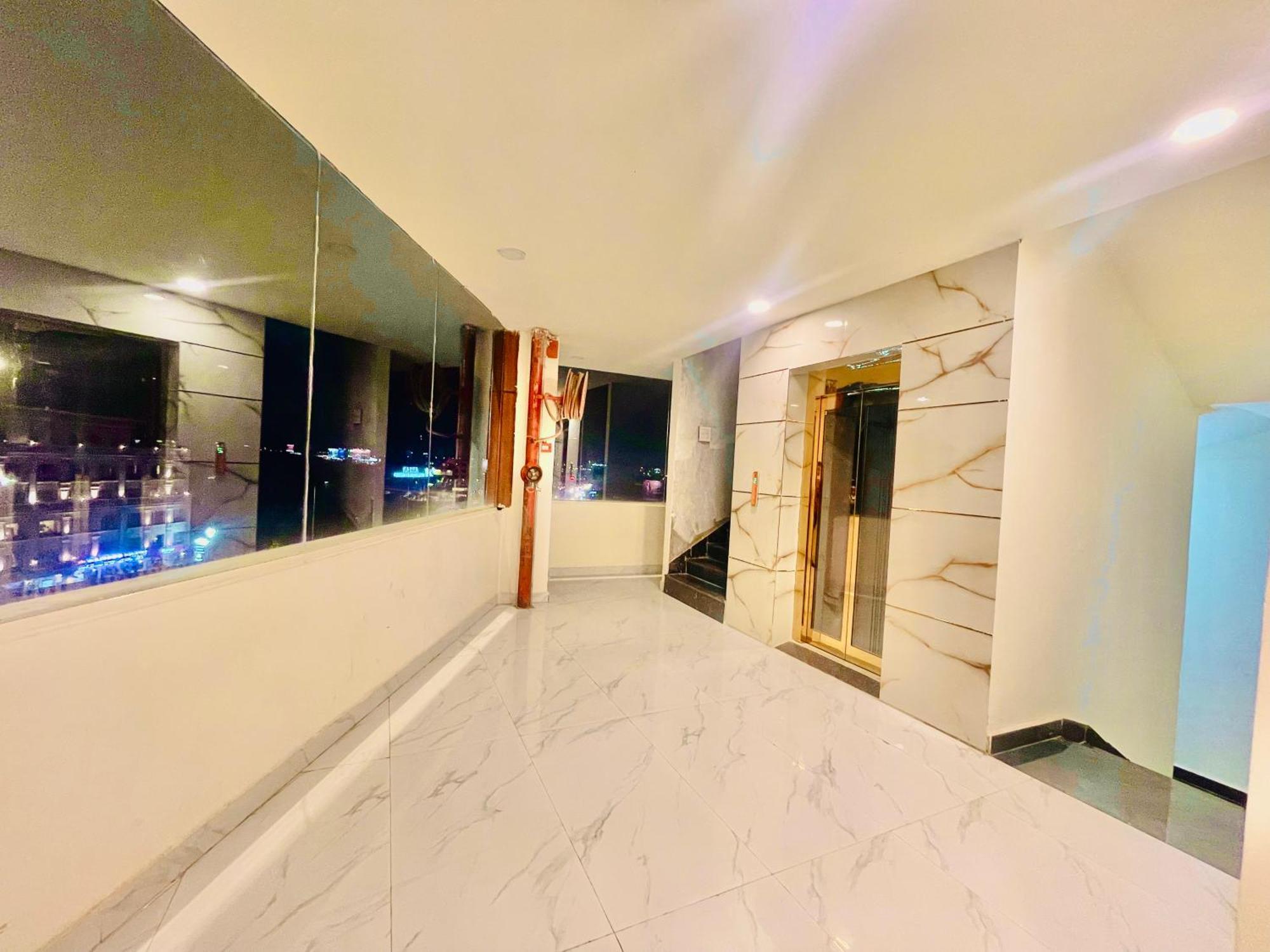 Hotel Eagle Grand Hyderabad Airport Zone Shamshabad Bagian luar foto